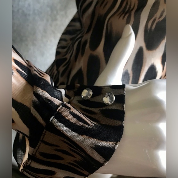 Y2K 90s INC Concepts Animal Print Buttondown Top - Picture 3 of 5